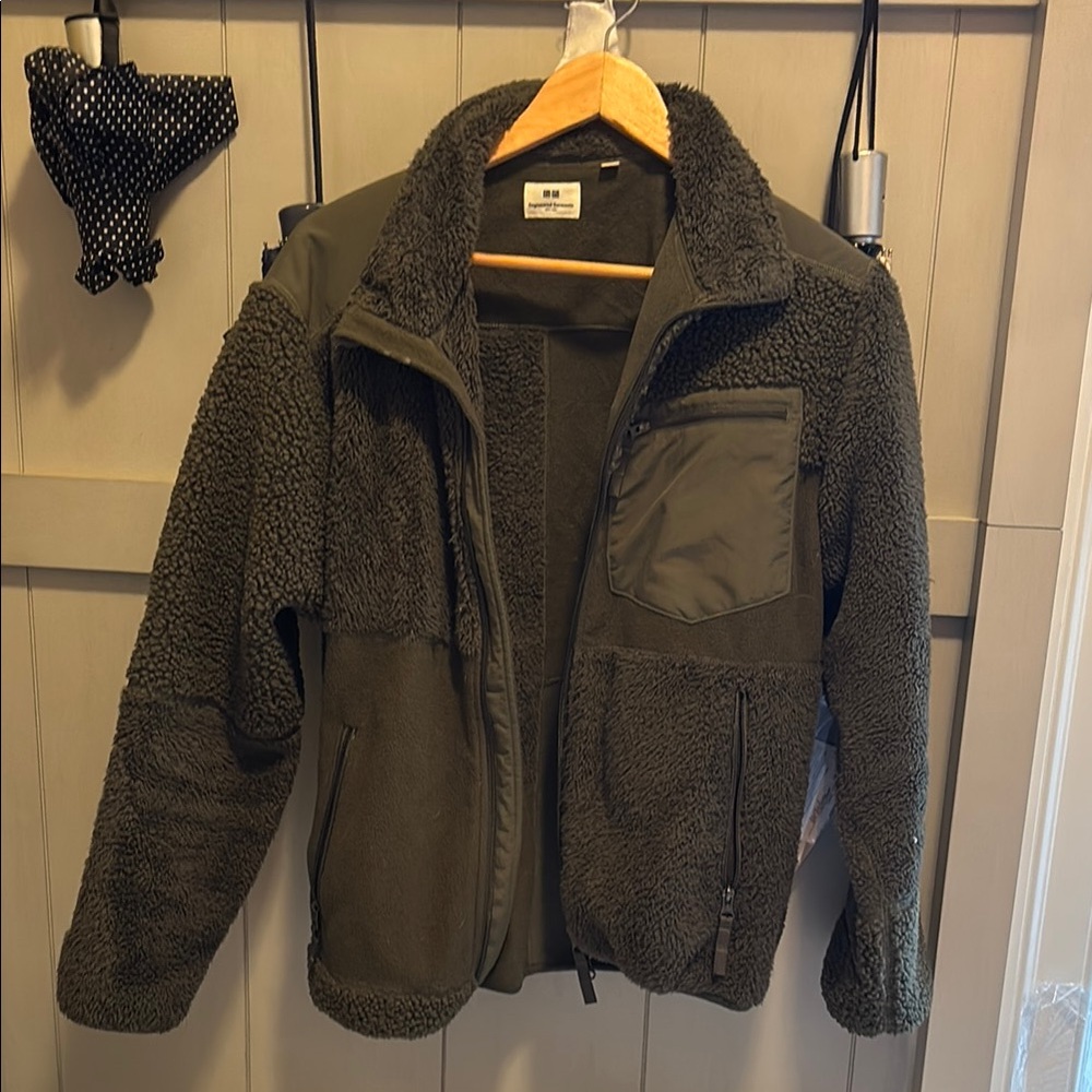 Uniqlo x Engineered Garments Men's Dark Green Sherpa Jacket